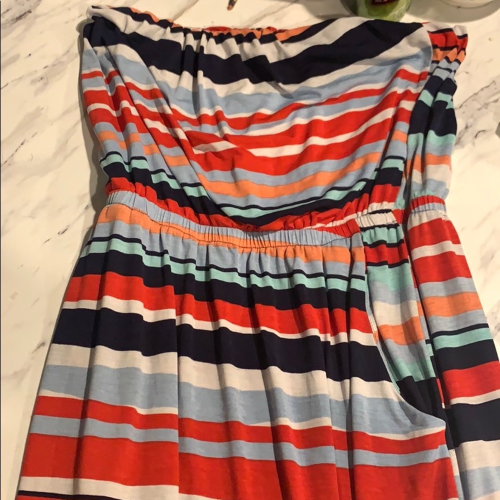 Strapless Maxi dress with pockets!
